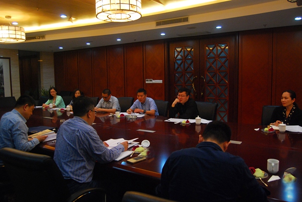 杭州市场监督管理局领导考察乐动(中国)中心3.jpg 杭州市场监督管理局领导考察乐动(中国)中心3.jpg